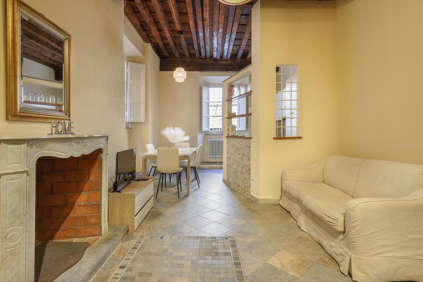 Lady Miranda Appartement Lucca Buitenkant foto